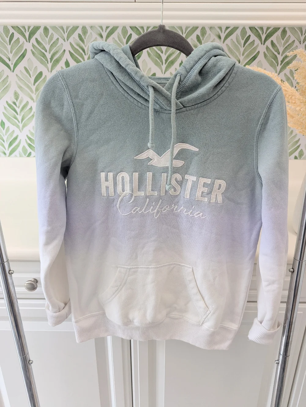 Hollister California Ombre Sage Green to White Logo Hoodie Small Y2K